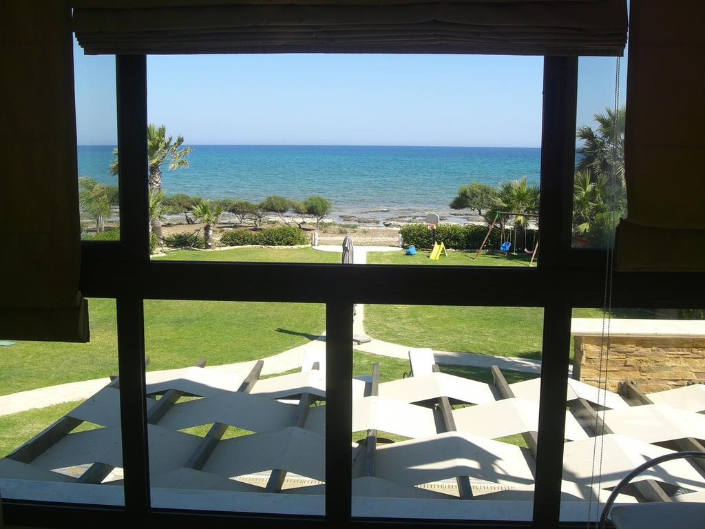 Ionion Beachfront Villa Ayia Napa Luaran gambar