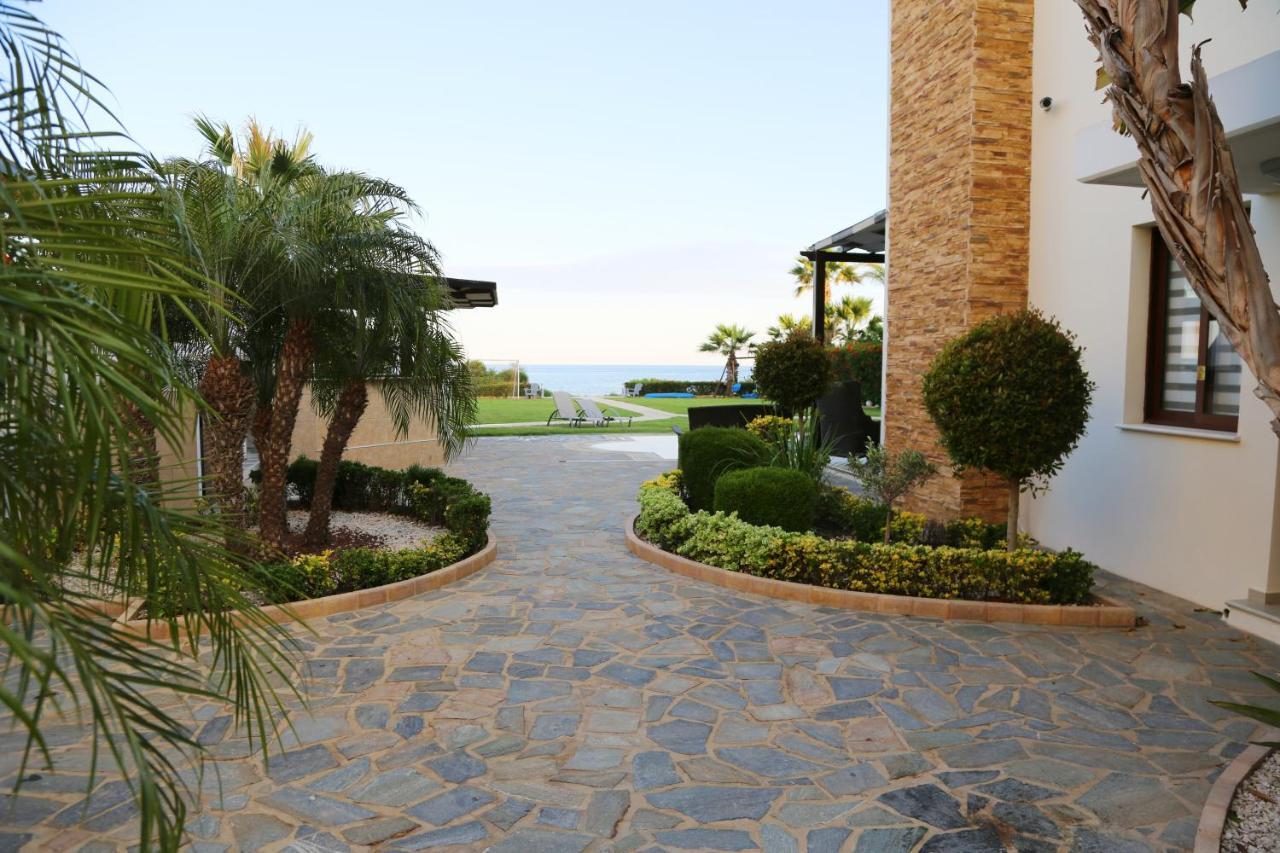 Ionion Beachfront Villa Ayia Napa Luaran gambar